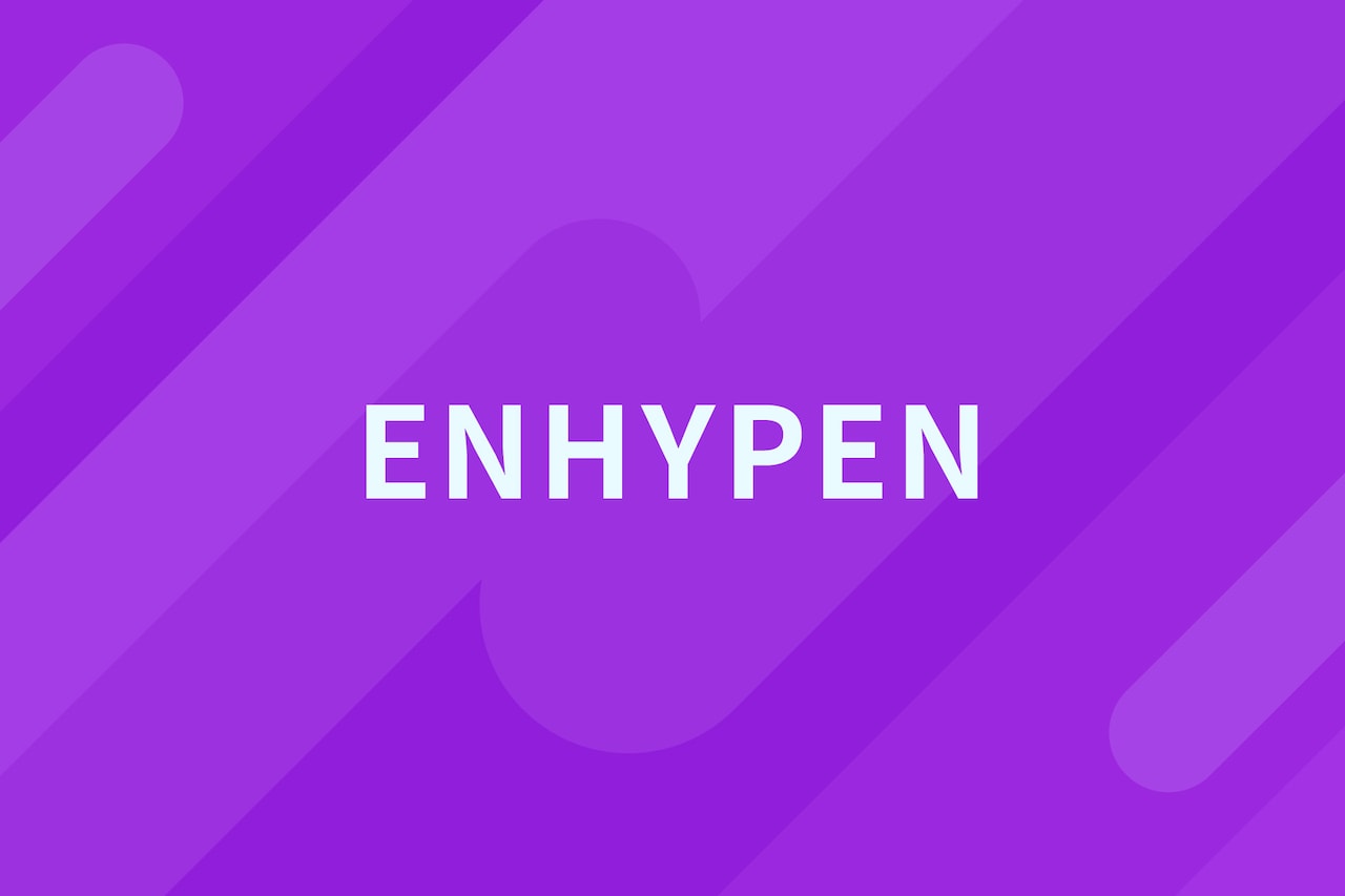 シアトル出身ENHYPENジェイ、MLB「マリナーズ vs ブレーブス」戦の始球式に登場　メンバーと一緒に