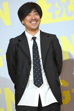 瑠東東一郎監督