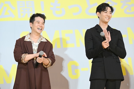 左から矢本悠馬、竜星涼。