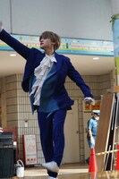 東京・町田ターミナルプラザで行われたLienel「Love Me Madly」リリースイベントの様子。