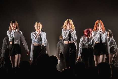 SPiNのライブの様子。