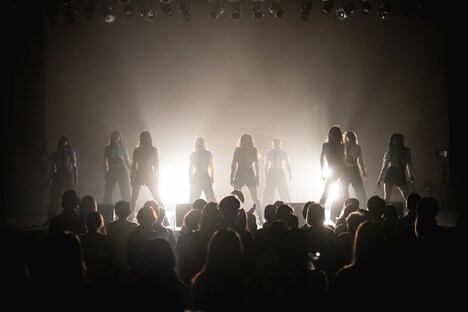 SPiNのライブの様子。