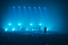 「Eve Arena Tour 2023 虎狼来」ぴあアリーナMM公演の様子。（Photo by Takeshi Yao）