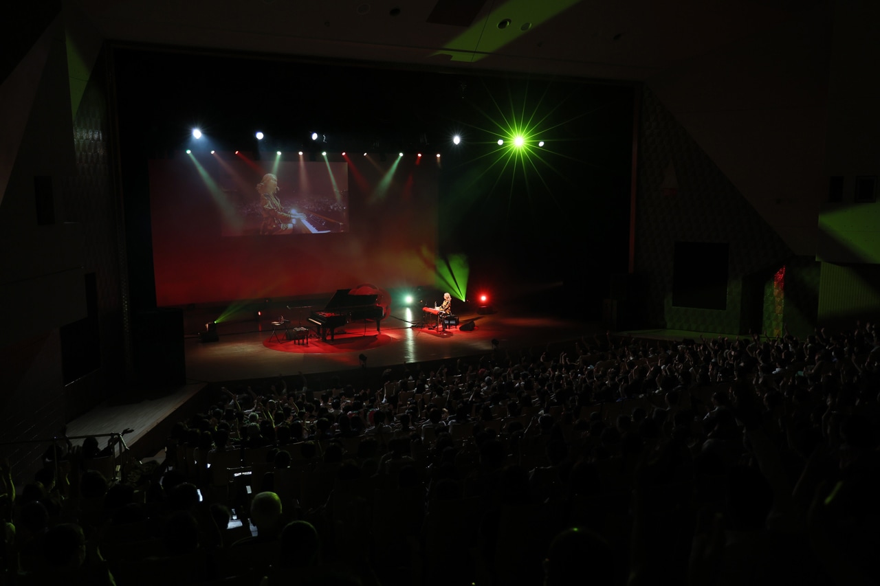 五条院凌「So Fabulous Summer Concert 2023」愛知・豊明市文化会館公演の様子。（Photo by Shinichi Yasuda、Shunji Takahashi）