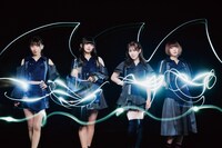 Broken By The Scream。右から2番目が流鏑馬アヤメ、右端が雲林院カグラ。