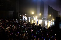 「BUDDiiS ダーツの旅iiS」滋賀公演の様子。