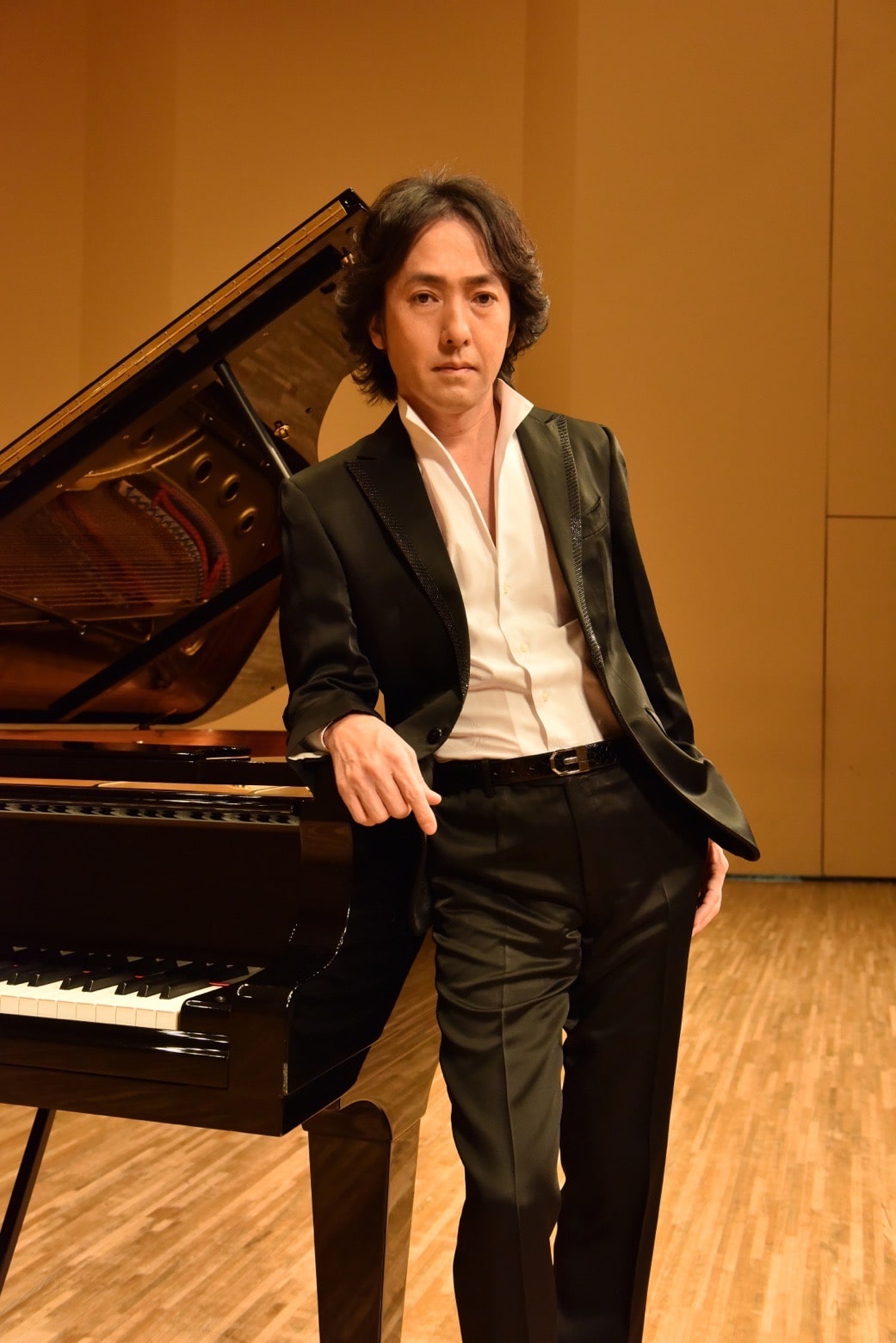 秋川雅史