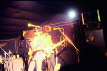 山口冨士夫ライブの様子。