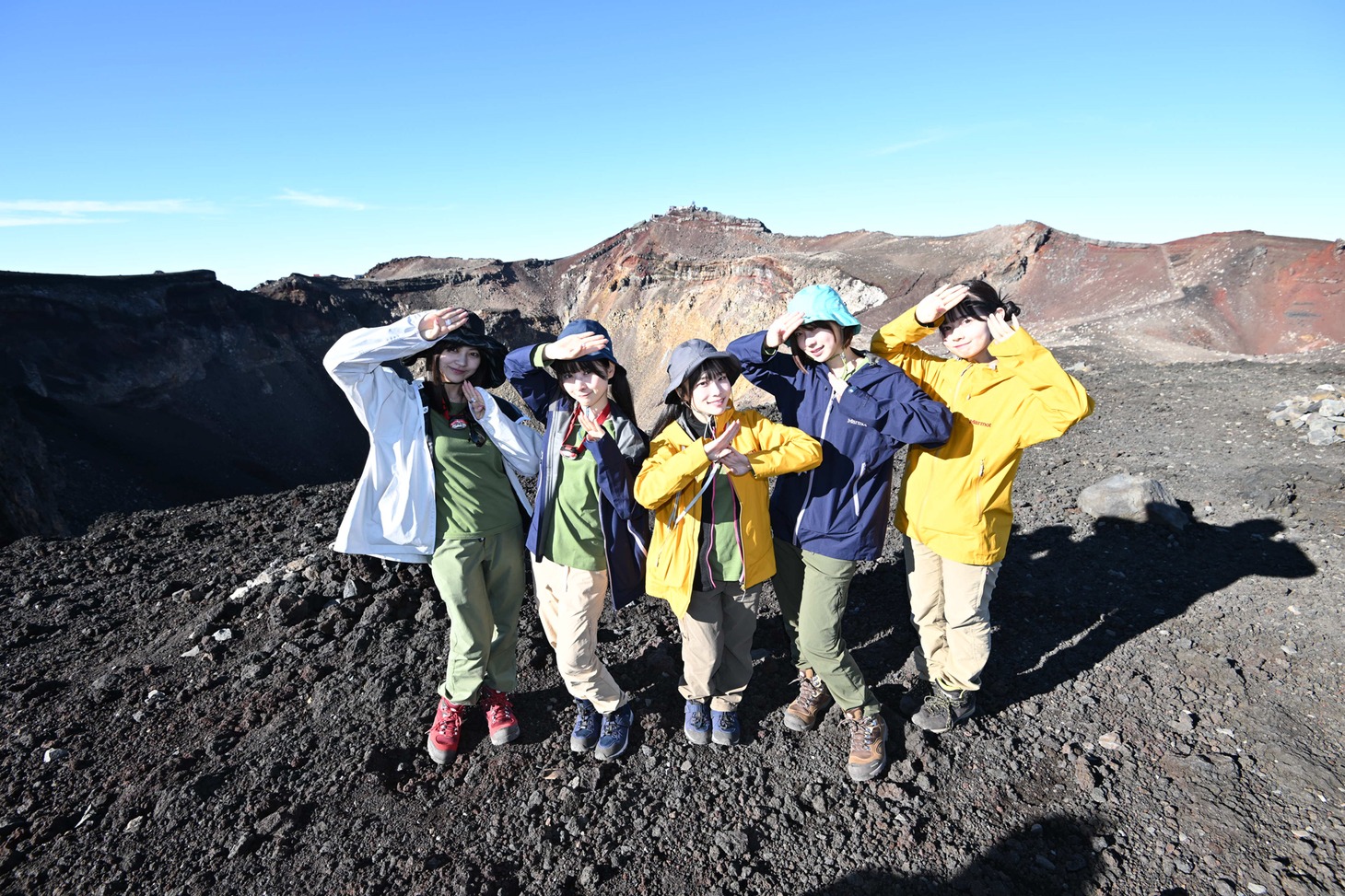 富士登山中の#ババババンビ。（撮影：斉藤明）