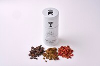 「Perfume Closet」にインスパイアされたオリジナルグラノーラ。