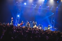 アンコールの様子。（撮影：冨田味我）