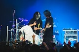 逹瑯(Vo / MUCC)とNi~ya(B / NIGHTMARE)。(撮影:冨田味我)