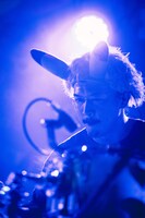 Anabebe（Dr / NIKO NIKO TAN TAN）（Photo by Hayato Niiya）