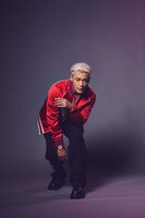 ELLY扮する赤兎馬カンフー。(c)フジテレビ