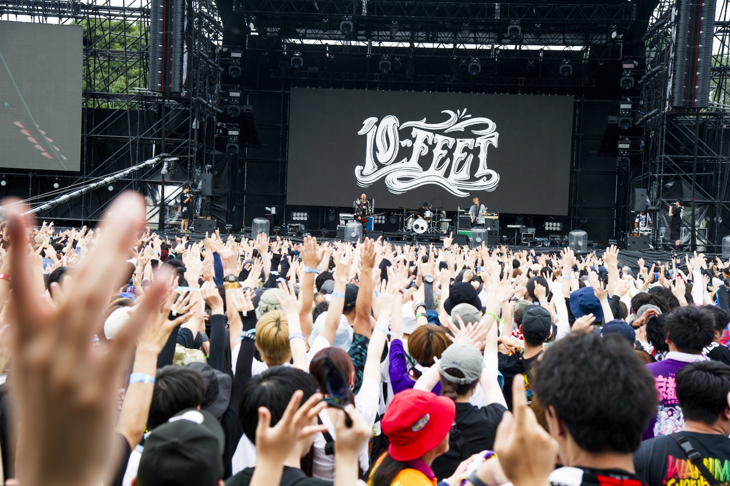 10-FEETのライブの様子。（Photo by Yukihide "JON..."Takimoto）