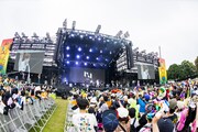 INIとWANIMAが「HERO」を披露する様子。(Photo by Yukihide "JON..."Takimoto)