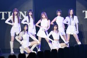 AKB48のサバ番「OUT OF 48」発・UNLAMEがお披露目！三吉彩花らランウェイ闊歩し「TGC」開幕