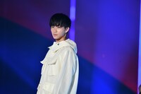 「PUMA」のステージに登場した野村康太。