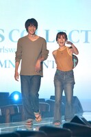 「真夏のシンデレラ」ステージの様子。