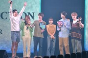 「真夏のシンデレラ」ステージの様子。
