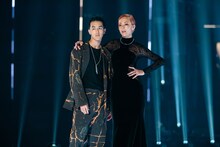 土屋澄海（左）と土屋アンナ（右）。