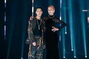 土屋澄海(左)と土屋アンナ(右)。