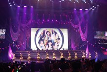 ≒JOY「はじめまして、≒JOYです。」の様子。(c)YOANI / ソニー・ミュージックレーベルズ