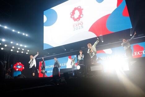 「ワンダーラスト」を披露するGENERATIONS from EXILE TRIBEとミャクミャク。