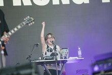 ASIAN KUNG-FU GENERATIONのサポートメンバーのAchico（Ropes）。（Photo by SARU［SARUYA AYUMI］）