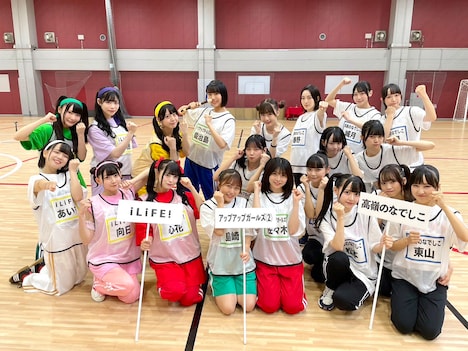 白組のiLiFE!、アップアップガールズ(2)、高嶺のなでしこ。(c)日本テレビ