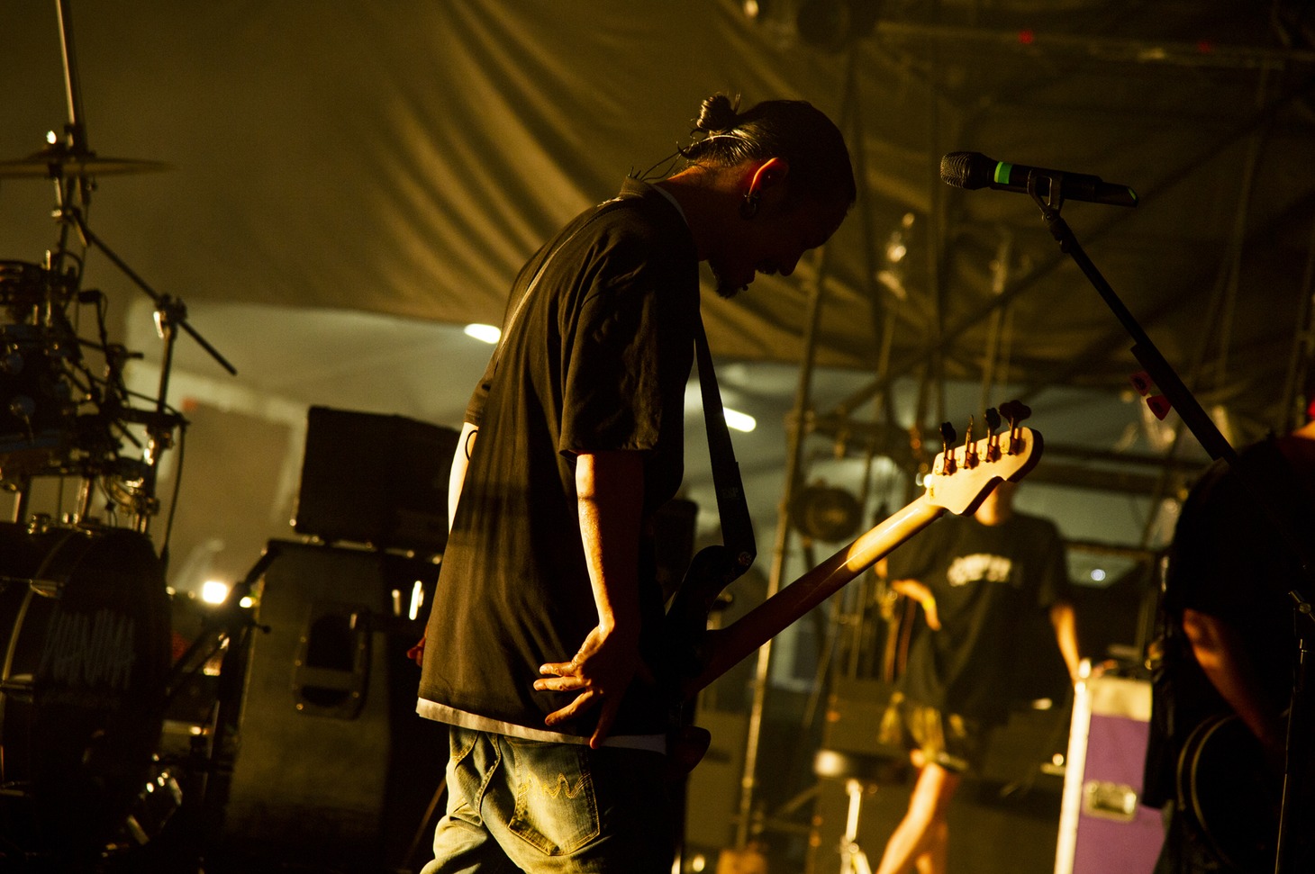 KENTA（Vo, B）（Photo by Yukihide "JON..."Takimoto）