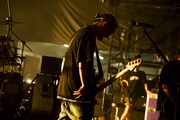 KENTA(Vo, B)(Photo by Yukihide "JON..."Takimoto)