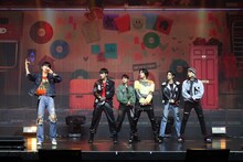 「But Sometimes」をパフォーマンスするBOYNEXTDOOR。 (c)KOZ Entertainment. All Rights Reserved.