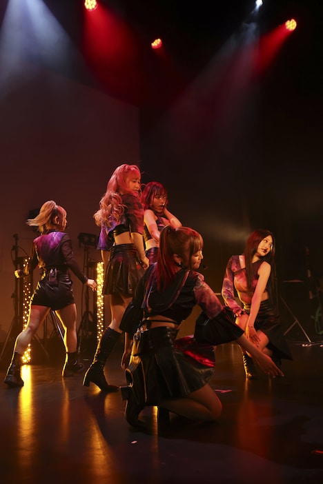 24emotions「圧倒的逆境を乗り越えろ！ ～初ワンマンライブで奇跡おこせミラコー～」の様子。（提供：AXY entertainment）