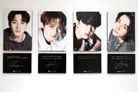 メンバーの直筆メッセージとサイン。