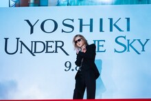 YOSHIKI