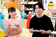 左からあ～ちゃん、櫻井翔。 (c)TBS
