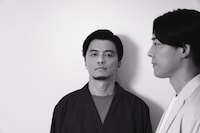 左からKREVA、KEN THE 390。