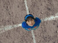 KANA-BOON「ソングオブザデッド」ミュージックビデオより。