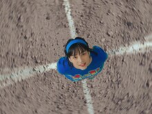 KANA-BOON「ソングオブザデッド」ミュージックビデオより。