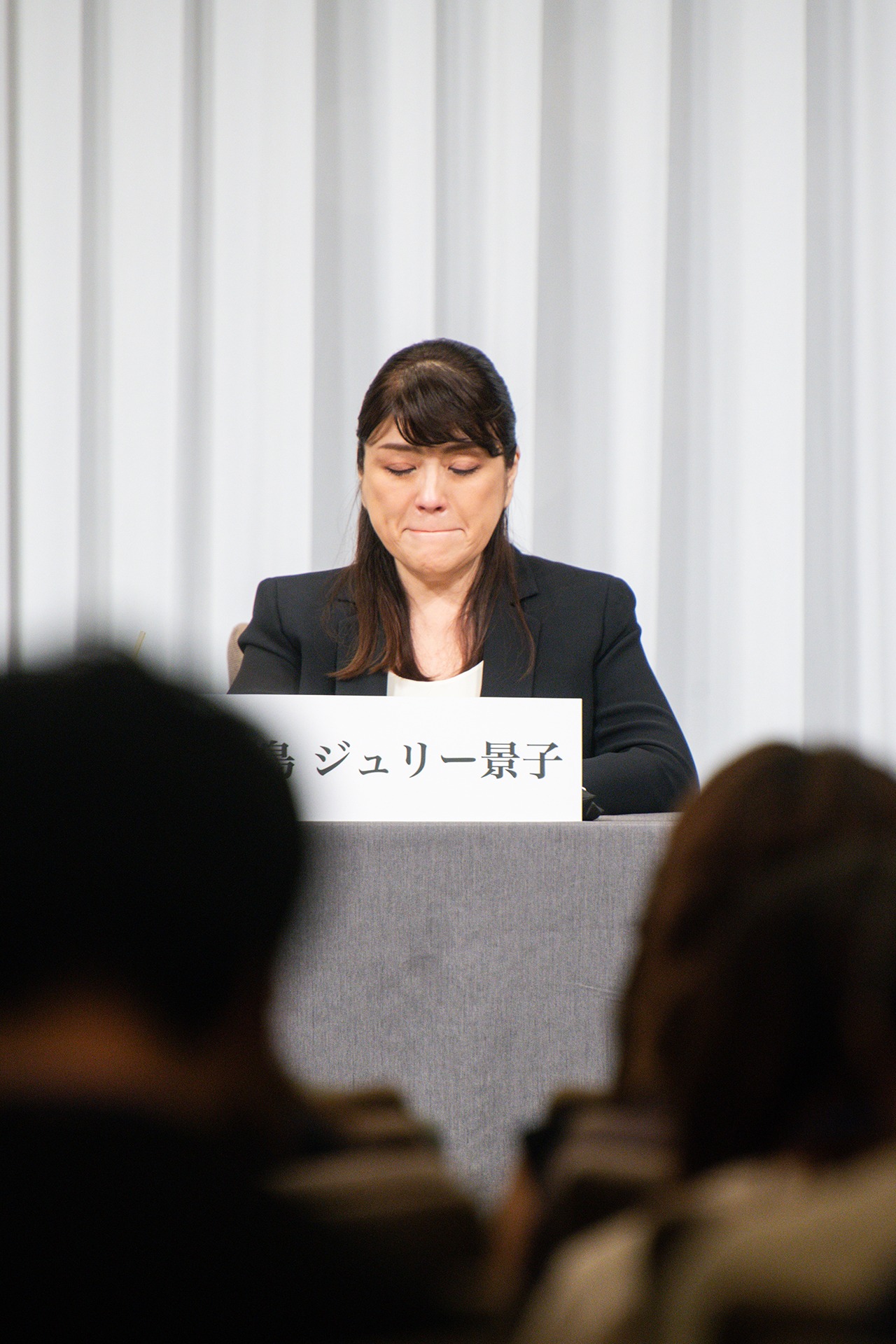 藤島ジュリー景子氏