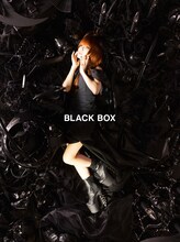 Reol「BLACK BOX」初回限定盤ジャケット