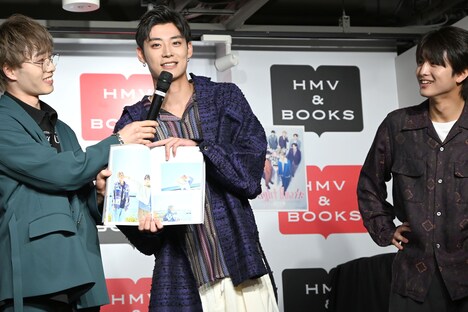 “アロハルコンビ”のカットがお気に入りなアロハ（中央）。