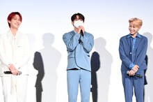 思わず笑ってしまう白岩瑠姫（左）と川尻蓮（右）。