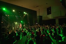 「ASCA 5th ANNIVERSARY TOUR -ＶＶＶ-」大阪・umeda TRAD公演の様子。