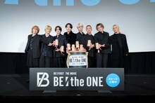 BE:FIRST「BE:the ONE」舞台挨拶の様子。（撮影：坪井隆寛）