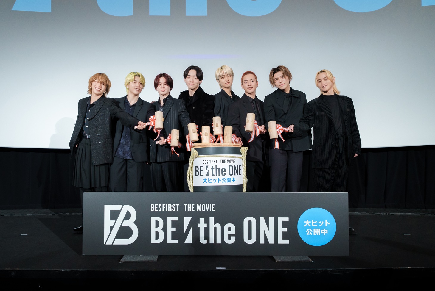 BE:FIRST「BE:the ONE」舞台挨拶の様子。（撮影：坪井隆寛）