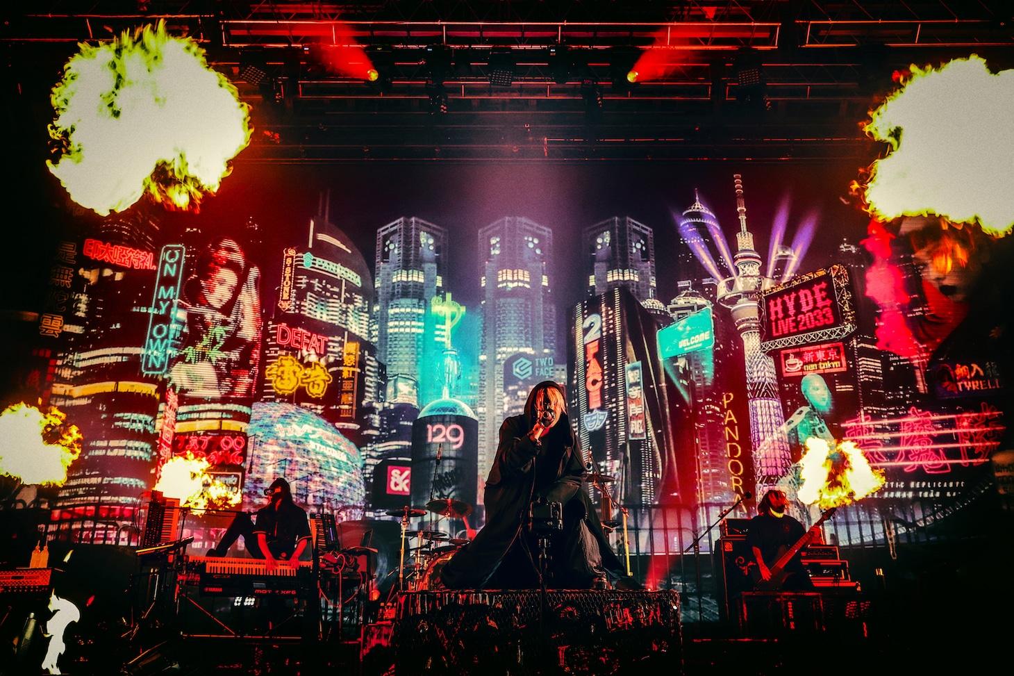 HYDE「HYDE LIVE 2023 Presented by Rakuten NFT」の様子。（写真提供：VAMPROSE）