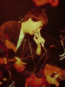 石原正晴(Vo, G / SuiseiNoboAz)(撮影:稲垣ルリコ)