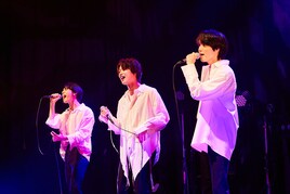 「すごいことが起きてるぞ？ 」ワンエンTETTA＆げんじぶ光咲、空人、潤が歌声で魅せた一夜